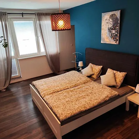 Apartman Dominika Apartment *