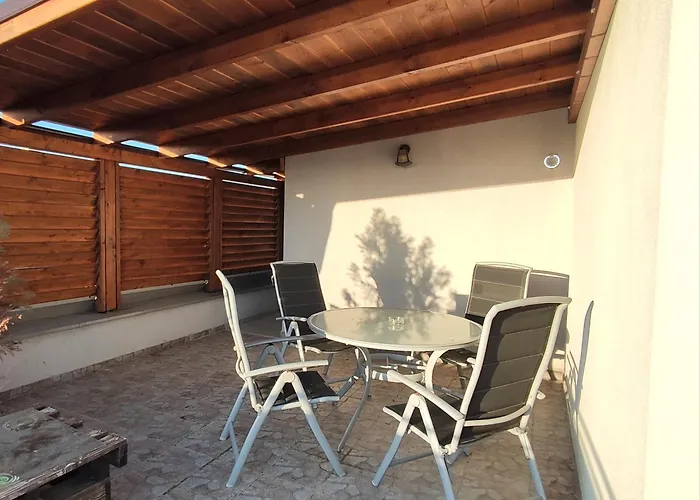 شقة Apartman Dominika *